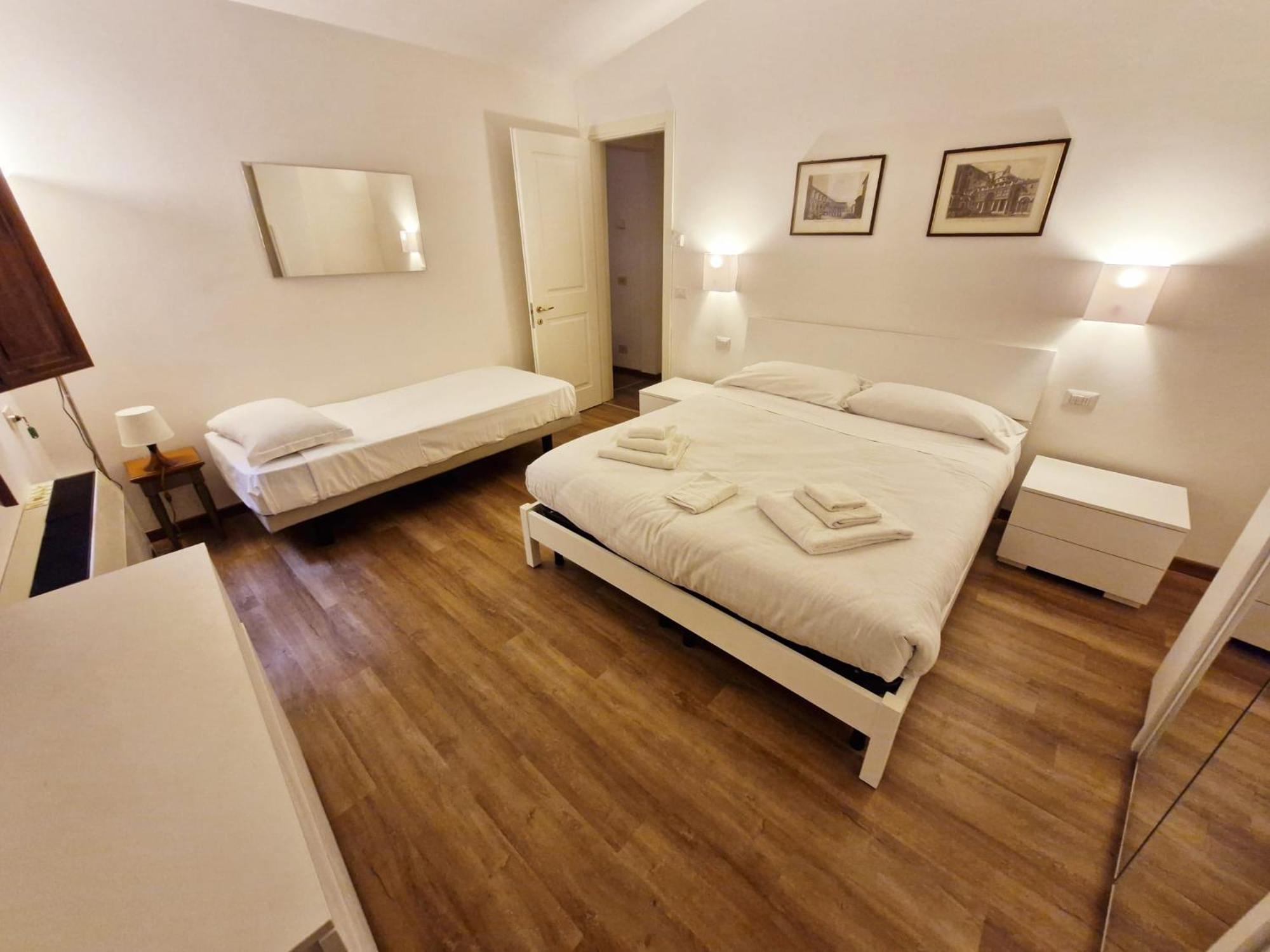 Apartments Close To Duomo فلورنس الغرفة الصورة